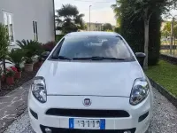 Usata Fiat Punto 69 CV (50 kW) 2018 Bianco Utilitaria