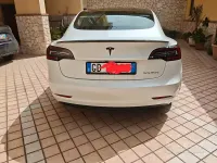 Begagnad Tesla Model 3 Performance 461 kW (627 HK) 2021 Vit Sedan