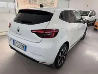 Usata Renault Clio V Evolution 101 CV (74 kW) 2023 Bianco Berlina