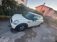 Usata Mini ONE 75 CV (55 kW) 2010 Bianco Utilitaria