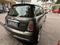 Usata Mini Cooper 116 CV (85 kW) 2004 Grigio Utilitaria