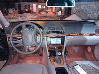 Usata Mercedes E320 2009 Grigio Berlina