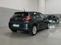 Gebraucht Renault Clio V Business 100 PS (73 kW) 2022 Grau Limousine