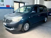 Usata Dacia Lodgy Lauréate 101 CV (74 kW) 2017 Grigio Monovolume