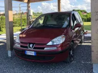 Usata Peugeot 807 128 CV (94 kW) 2004 Rosso Monovolume
