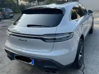 Usata Porsche Macan 381 CV (280 kW) 2023 Grigio SUV