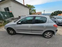 Usata Peugeot 206 68 CV (50 kW) 2005 Grigio Berlina