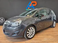 Usata Opel Meriva Cosmo 120 CV (88 kW) 2013 Grigio Monovolume