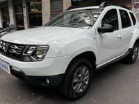 Usata Dacia Duster Lauréate 114 CV (83 kW) 2017 Bianco SUV