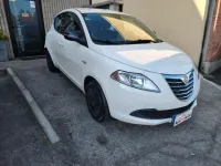Usata Lancia Ypsilon 69 CV (50 kW) 2013 Bianco gelato metallizzato Utilitaria