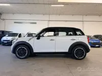Usata Mini Cooper Countryman 122 CV (89 kW) 2016 Bianco SUV