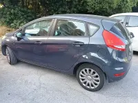 Usata Ford Fiesta Titanium 82 CV (60 kW) 2011 Viola Berlina