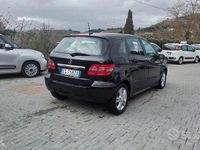 Usata Mercedes B180 Executive 109 CV (80 kW) 2011 Nero Monovolume