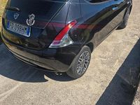 Usata Lancia Ypsilon Platinum 69 CV (50 kW) 2016 Nero Utilitaria