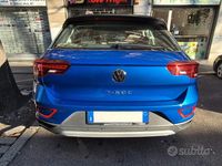 Usata VW T-Roc Life 150 CV (110 kW) 2022 Blu/azzurro SUV