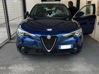 Usata Alfa Romeo Stelvio Executive 210 CV (154 kW) 2018 Blu SUV