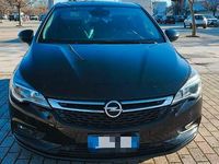 Usata Opel Astra Innovation 110 CV (80 kW) 2019 Nero Berlina