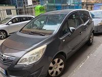 Usata Opel Meriva 90 CV (66 kW) 2012 Grigio Monovolume