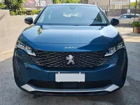 Usata Peugeot 3008 130 CV (95 kW) 2022 Verde SUV