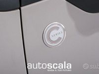 Usata Citroën C3 102 CV (75 kW) 2023 Beige / tetto nero Utilitaria