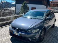 Usata VW Polo Life 95 CV (69 kW) 2023 Grigio Utilitaria