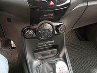 Begagnad Ford Fiesta ST 182 HK (133 kW) 2015 Vit Sedan