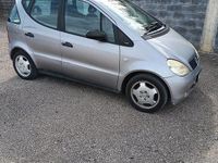 Usata Mercedes A140 82 CV (60 kW) 1999 Grigio Berlina