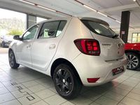 Usata Dacia Sandero Lauréate 90 CV (66 kW) 2018 Argento Berlina