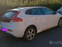 Usata Volvo V40 Kinetic 114 CV (83 kW) 2014 Bianco Station wagon