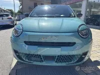 Usata Fiat 600 La Prima 101 CV (74 kW) 2025 Verde SUV