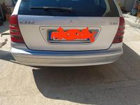 Begagnad Mercedes C220 143 HK (105 kW) 2003 Grå Kombi
