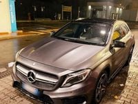 Usata Mercedes GLA200 AMG 136 CV (100 kW) 2015 Grigio SUV