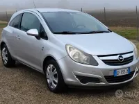 Usata Opel Corsa 85 CV (62 kW) 2011 Grigio Utilitaria