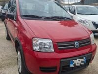 Usata Fiat Panda 4x4 Climbing 54 CV (39 kW) 2007 Rosso Utilitaria