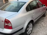 Usata VW Passat 130 CV (95 kW) 2003 Grigio Berlina