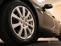 Usata Jaguar XE 180 CV (132 kW) 2016 Nero Berlina