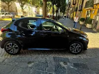 Usata Toyota Yaris Active 72 CV (52 kW) 2022 Argento Utilitaria