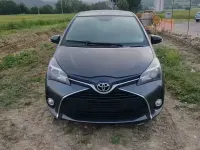 Usata Toyota Yaris 69 CV (50 kW) 2015 Grigio Utilitaria