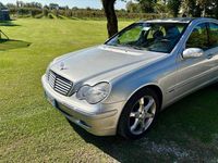Usata Mercedes C220 Elegance 143 CV (105 kW) 2000 Grigio Berlina
