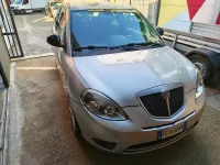 Usata Lancia Ypsilon 69 CV (50 kW) 2011 Argento Utilitaria