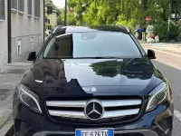 Usata Mercedes GLA200 Premium 136 CV (100 kW) 2016 Bluazzurro SUV