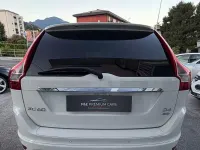 Usata Volvo V60 R-Design Momentum 181 CV (133 kW) 2015 Bianco Station wagon