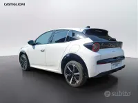Usata Lancia Ypsilon 101 CV (74 kW) 2025 Bianco Utilitaria
