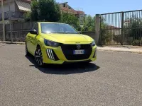 Usata Peugeot 208 75 CV (55 kW) 2024 Giallo Utilitaria