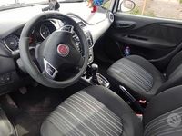 Käytetty Fiat Punto Evo 69 HP (50 kW) 2011 Valkoinen Viistoperä