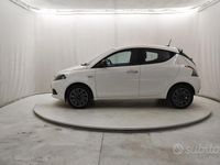 Usata Lancia Ypsilon Gold 70 CV (51 kW) 2023 Bianco Utilitaria