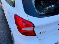 Usata Ford Ka 71 CV (52 kW) 2018 Bianco Berlina