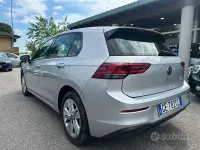 Usata VW Golf VII Life 150 CV (110 kW) 2021 Grigio Utilitaria