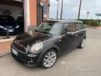 Usata Mini Cooper D 90 CV (66 kW) 2013 Nero Utilitaria