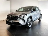 Usata Renault Austral 2024 Grigio SUV